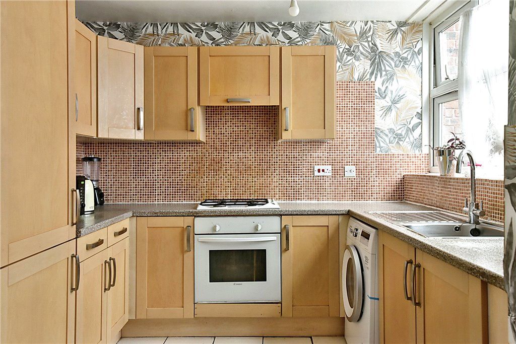 Property photo 3 of 15 Kitchen Diner