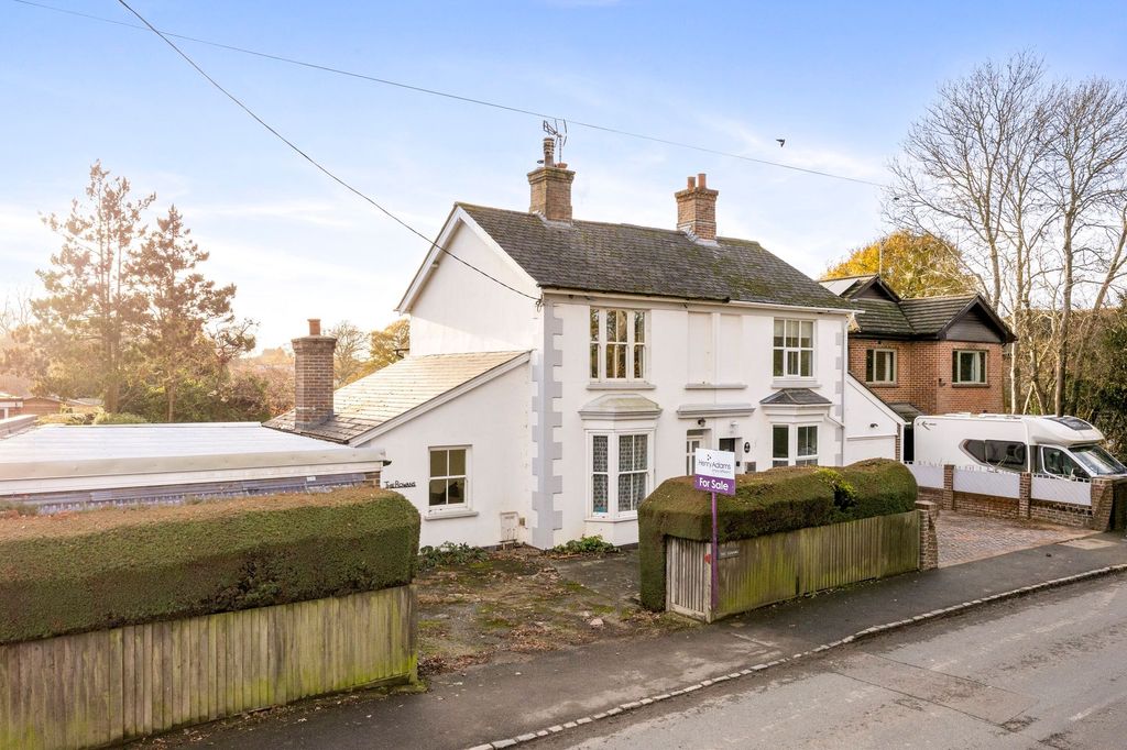 Property photo 1 of 26