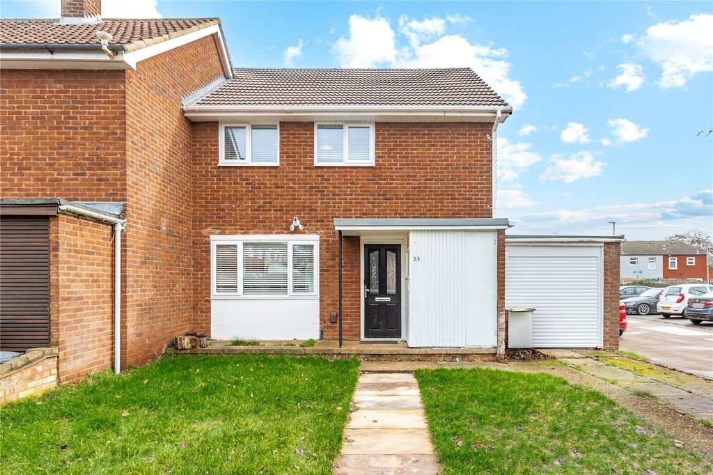 Property photo 1 of 11 Front