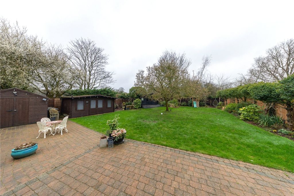 Property photo 2 of 29 Picture No. 07