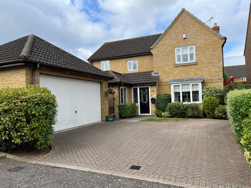 Property photo 1 of 28 Friern Walk Front.Jpg