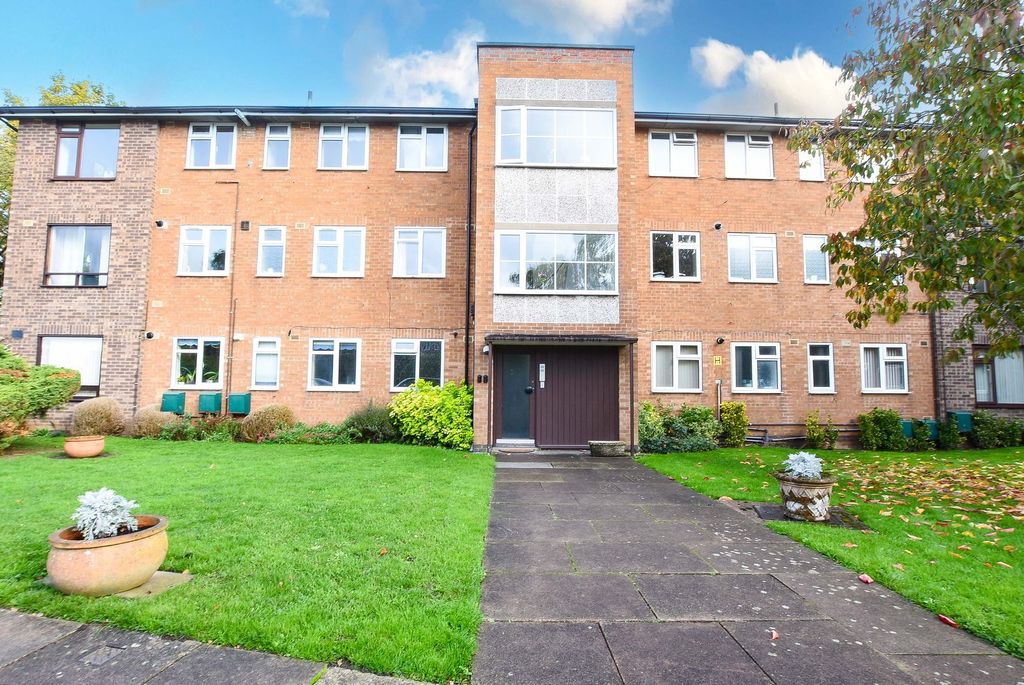 Property photo 1 of 15