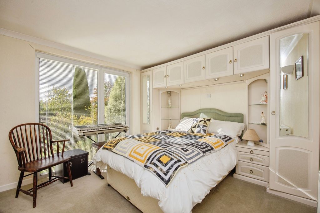 Property photo 2 of 25 Photo