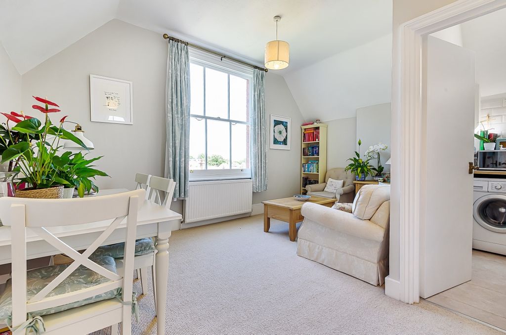 Property photo 1 of 12 3