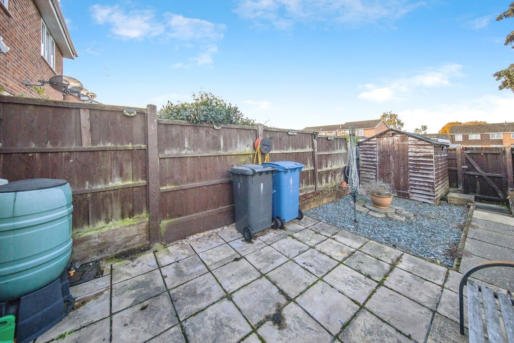 Property photo 2 of 17 Photo