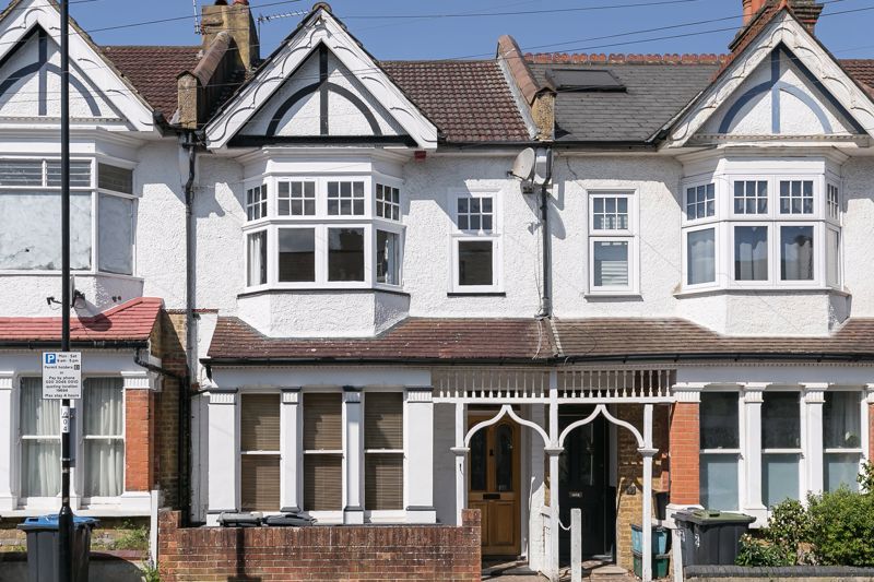 Property photo 1 of 17 External