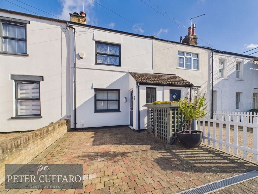 Property photo 1 of 16