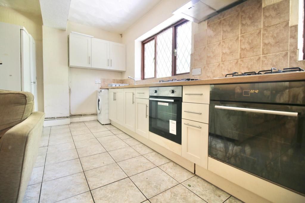Property photo 3 of 4