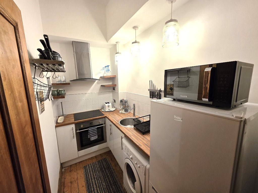 Property photo 3 of 11 Photo 3