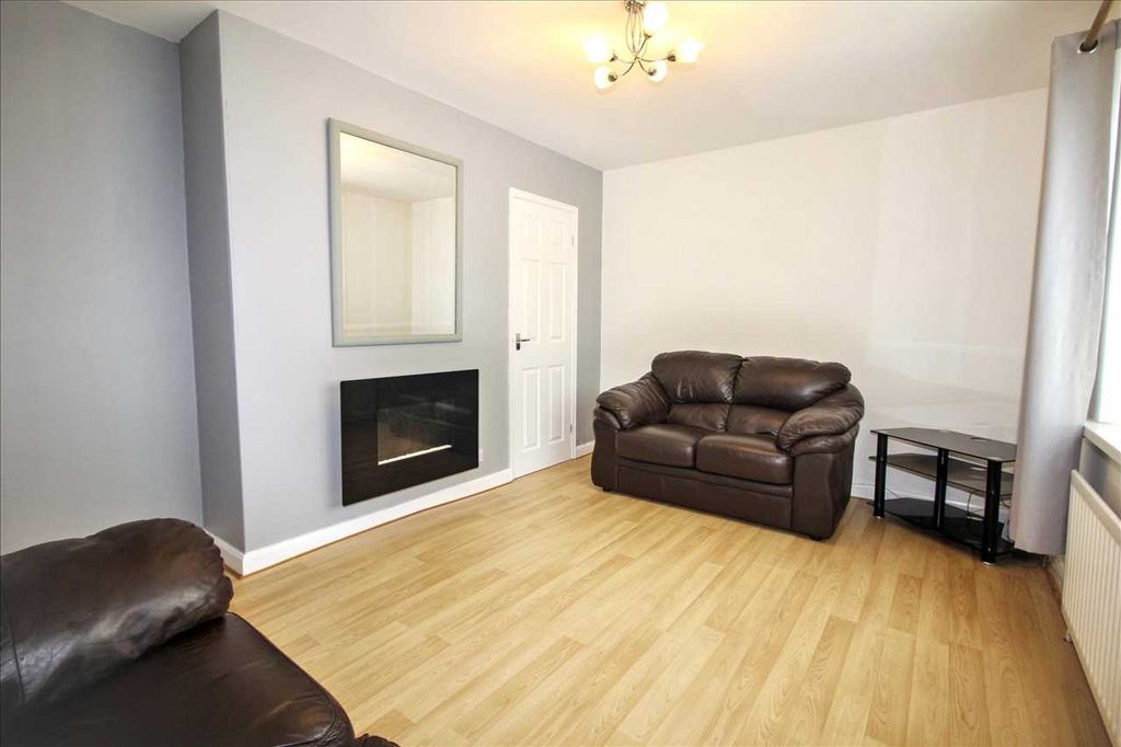 Property photo 1 of 5 Main Picture