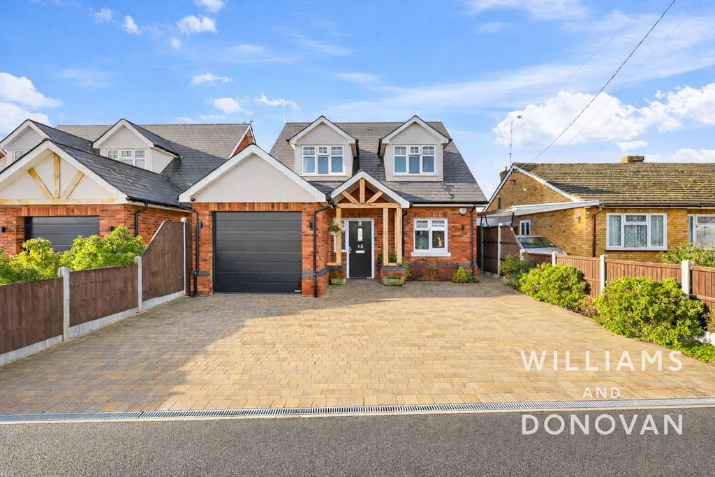 Property photo 1 of 34