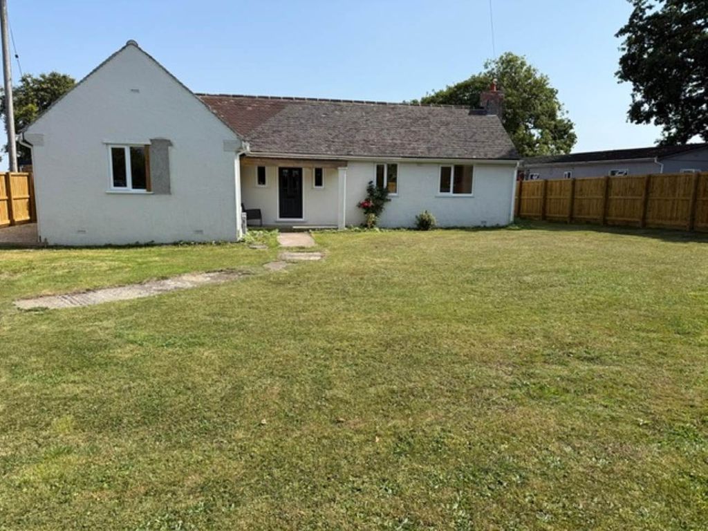 Property photo 2 of 17 External