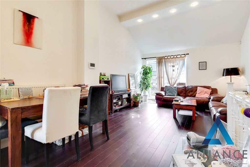 Property photo 1 of 11 Picture No. 14