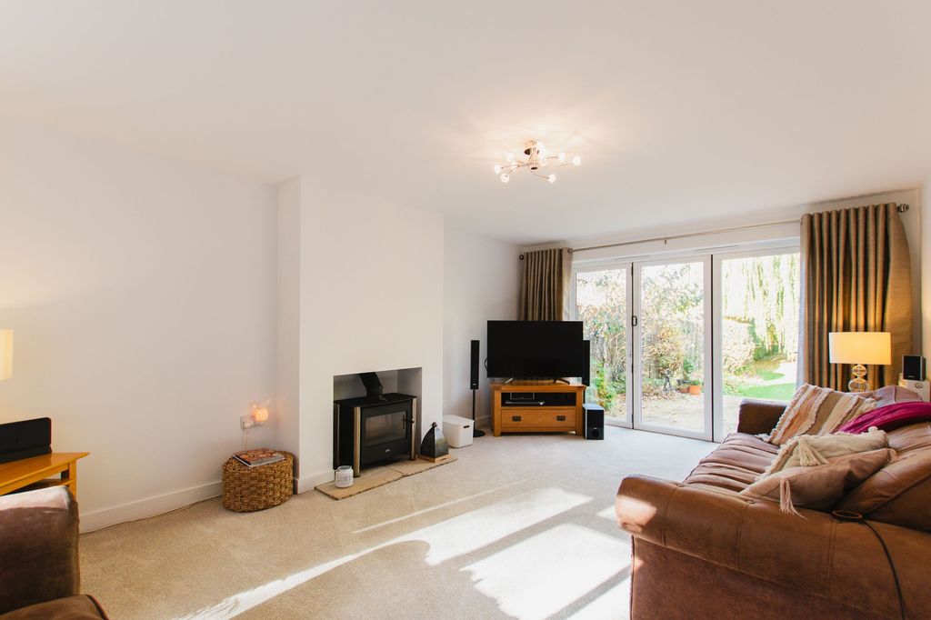 Property photo 3 of 33 Reception Room