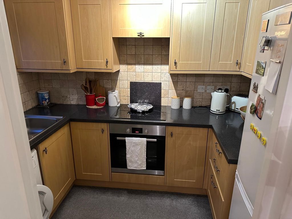 Property photo 2 of 2
