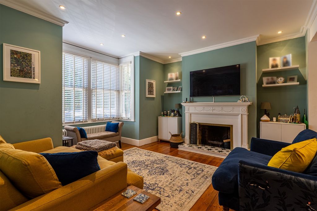 Property photo 3 of 27 5330525