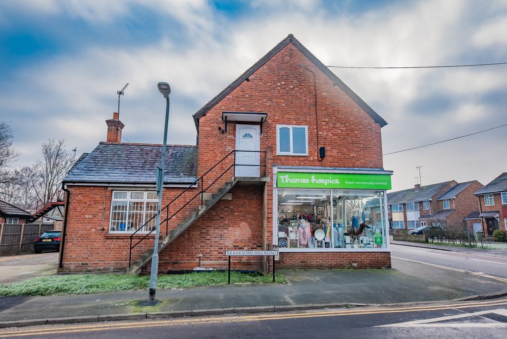 Property photo 1 of 7