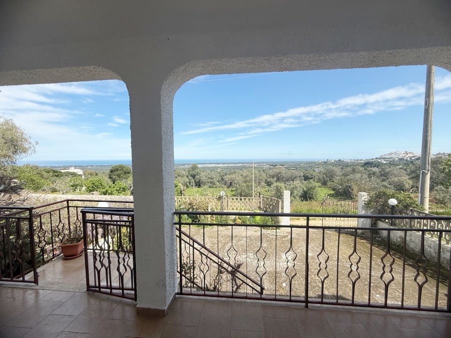 Property photo 1 of 29