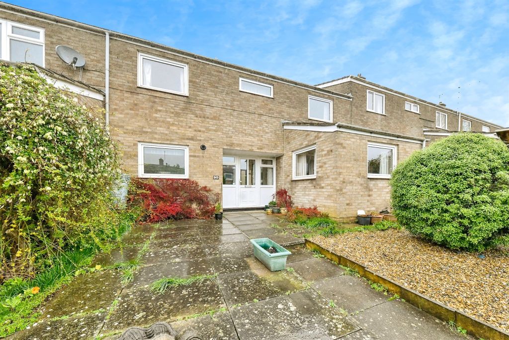 Property photo 1 of 18