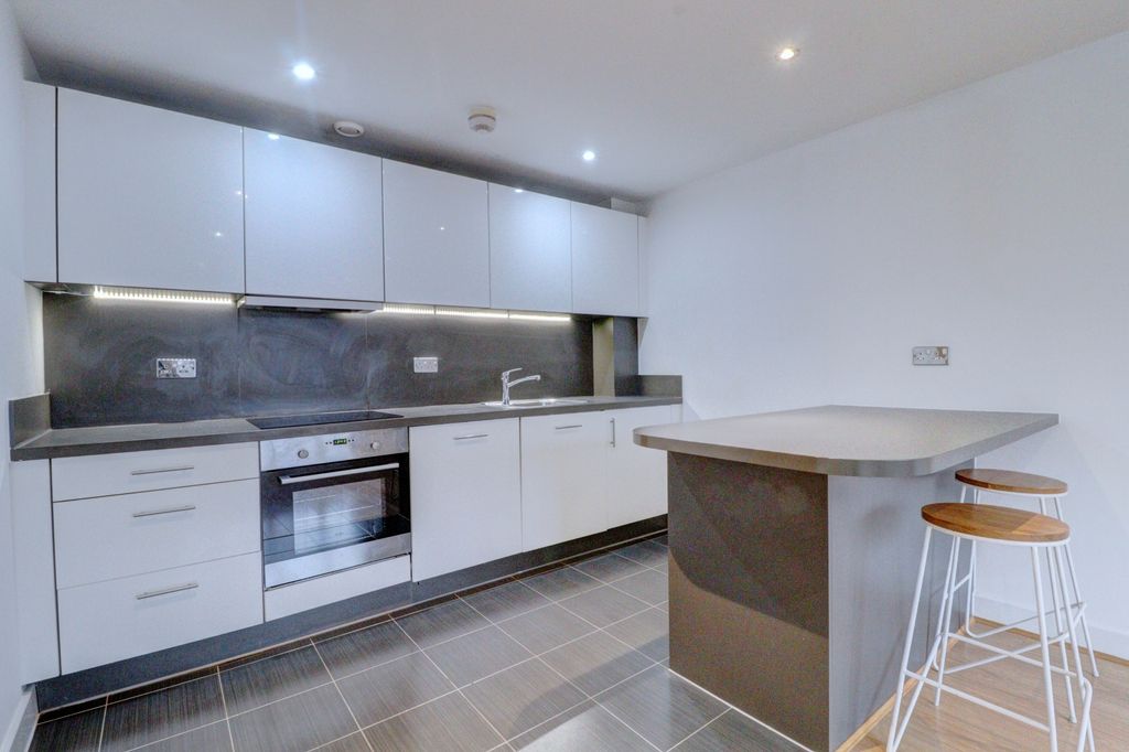 Property photo 2 of 12 Picture No. 03