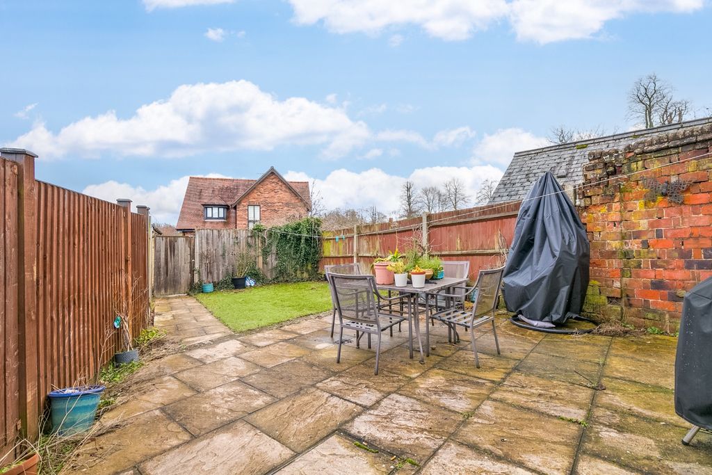 Property photo 3 of 18 4808056