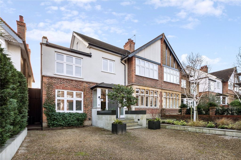 Property photo 3 of 33 Picture No. 42