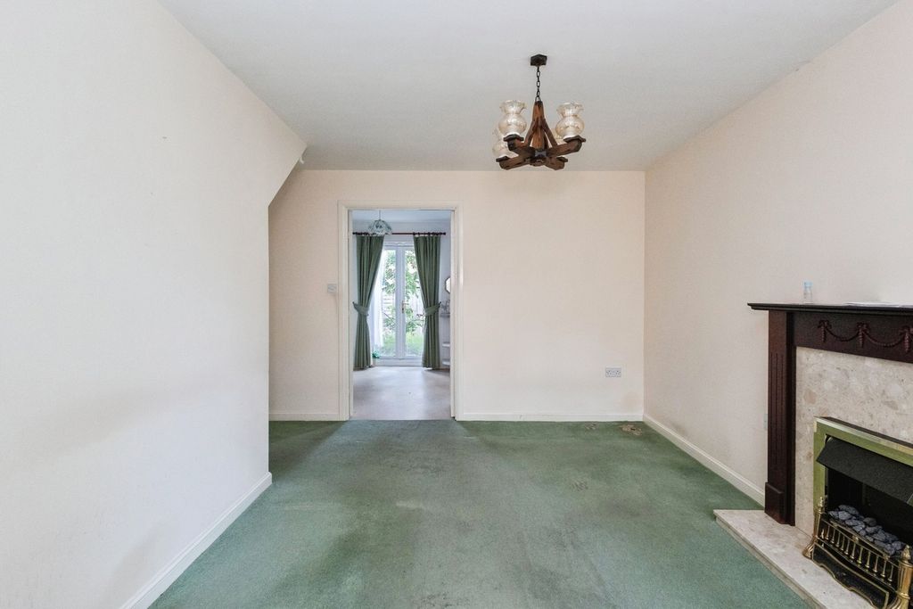 Property photo 3 of 16 Pbox-Img.Jpg