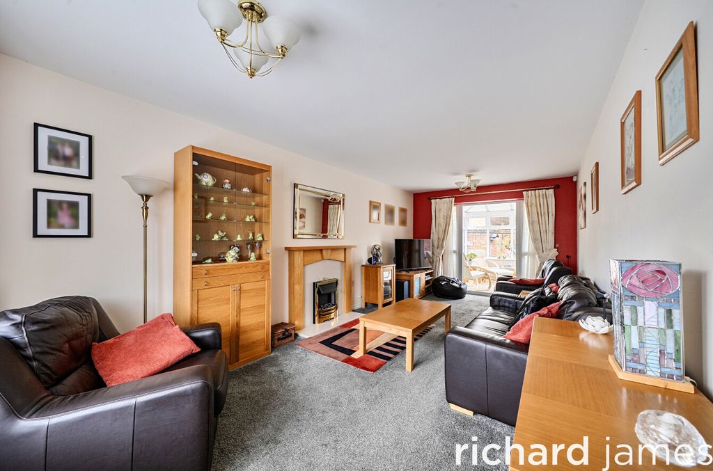 Property photo 3 of 16 1347A170A6ba443c8Ff590567Af69678