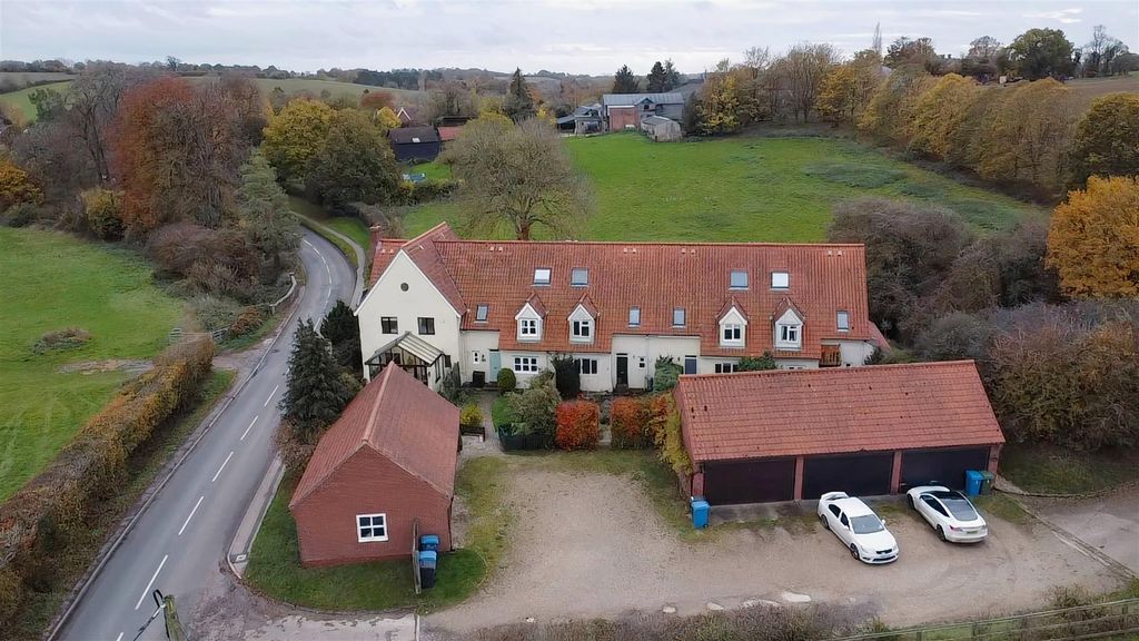 Property photo 1 of 25 Drone Shot