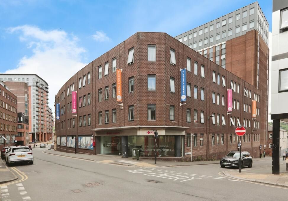 Property photo 1 of 1