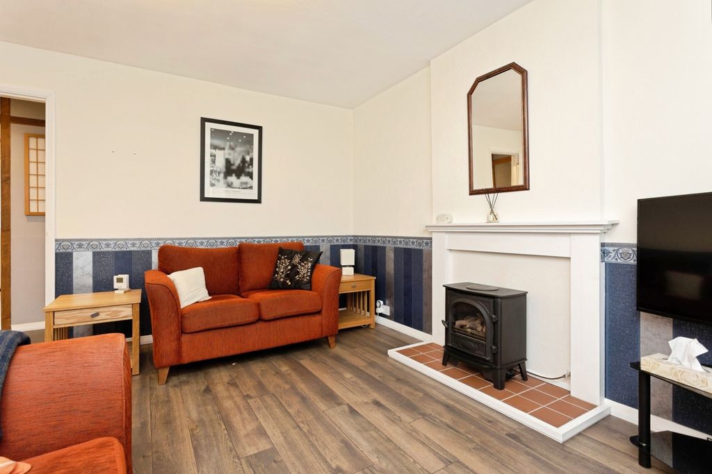 Property photo 3 of 17 Pbox-Img.Jpg