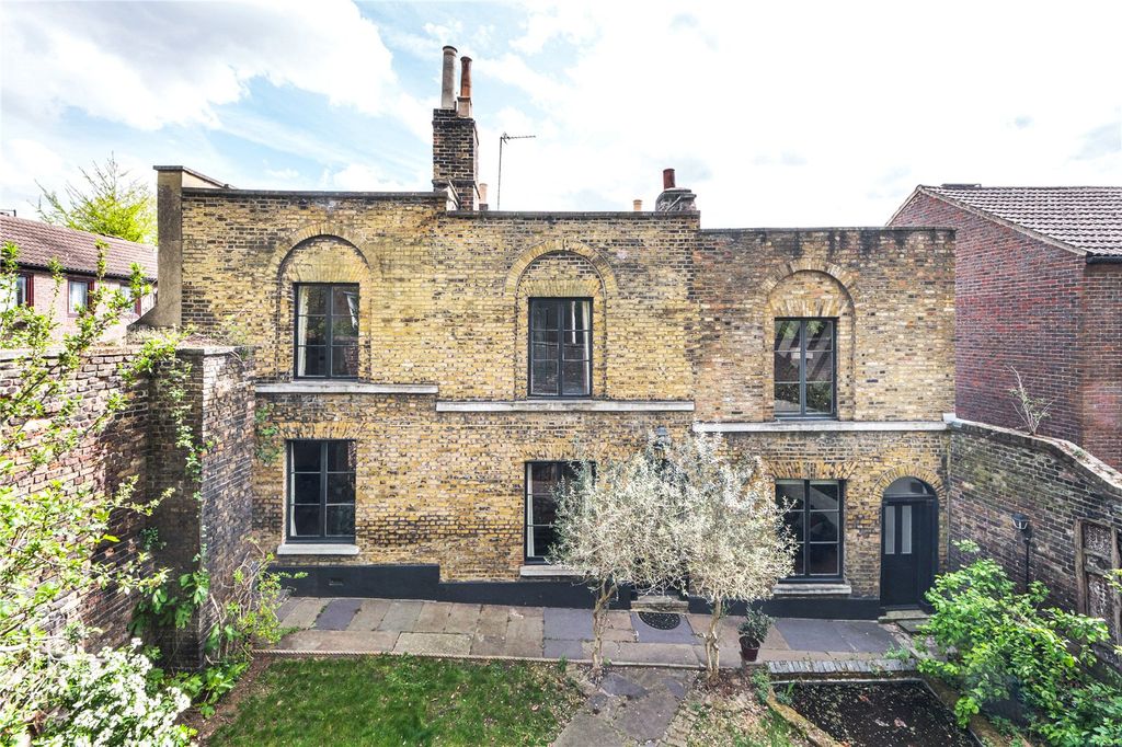 Property photo 1 of 53 Picture No. 66