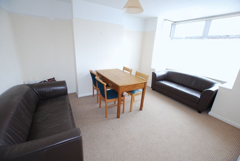 Property photo 2 of 10 Photo 11