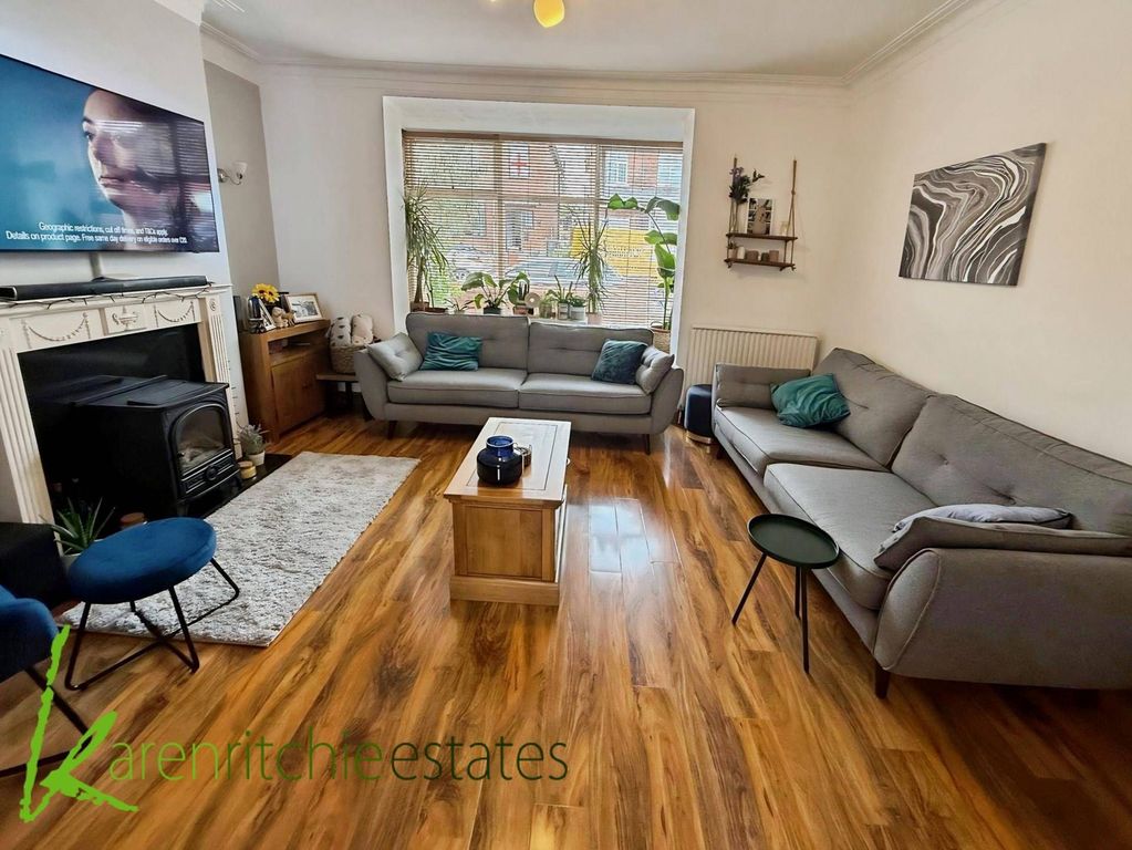 Property photo 3 of 16