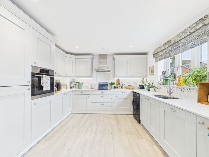 Property photo 2 of 24 Photo 7