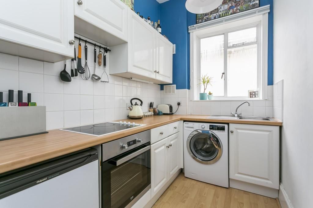 Property photo 3 of 8 One Bedroom Flat