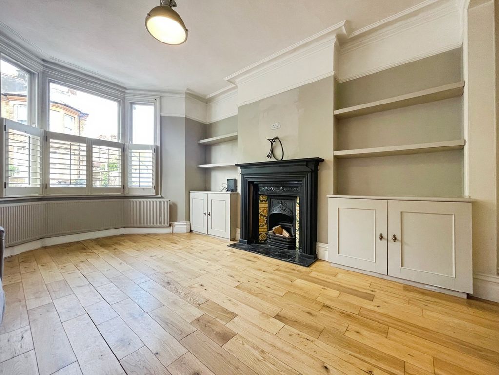 Property photo 2 of 12 Pbox-Img.Jpg