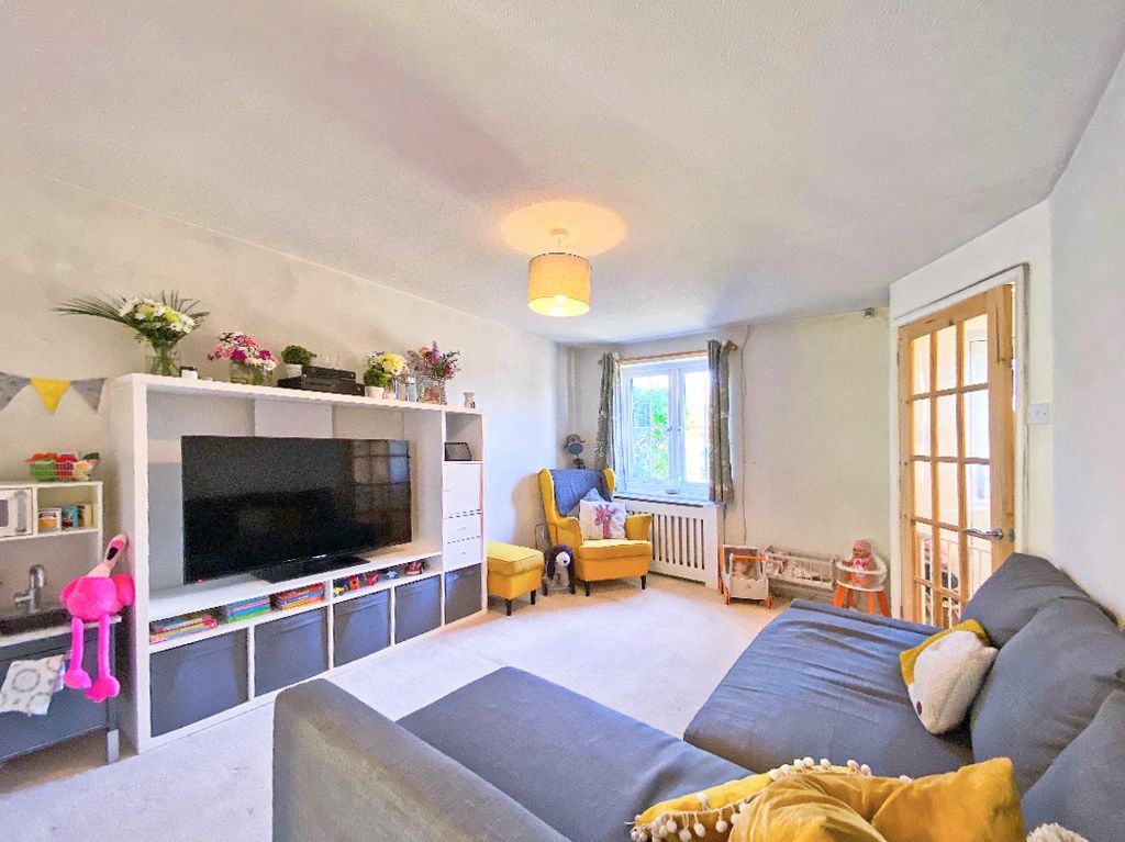 Property photo 3 of 10 3