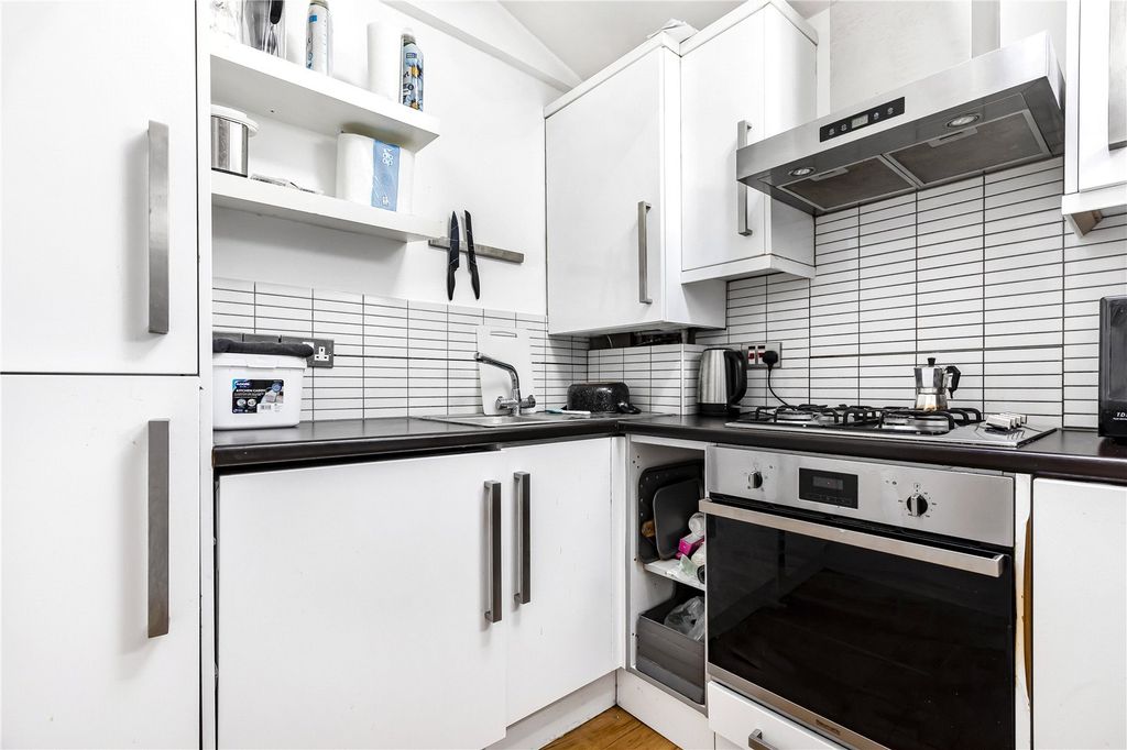 Property photo 2 of 13 Picture No. 05