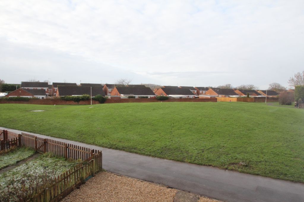 Property photo 2 of 10 Img_0819