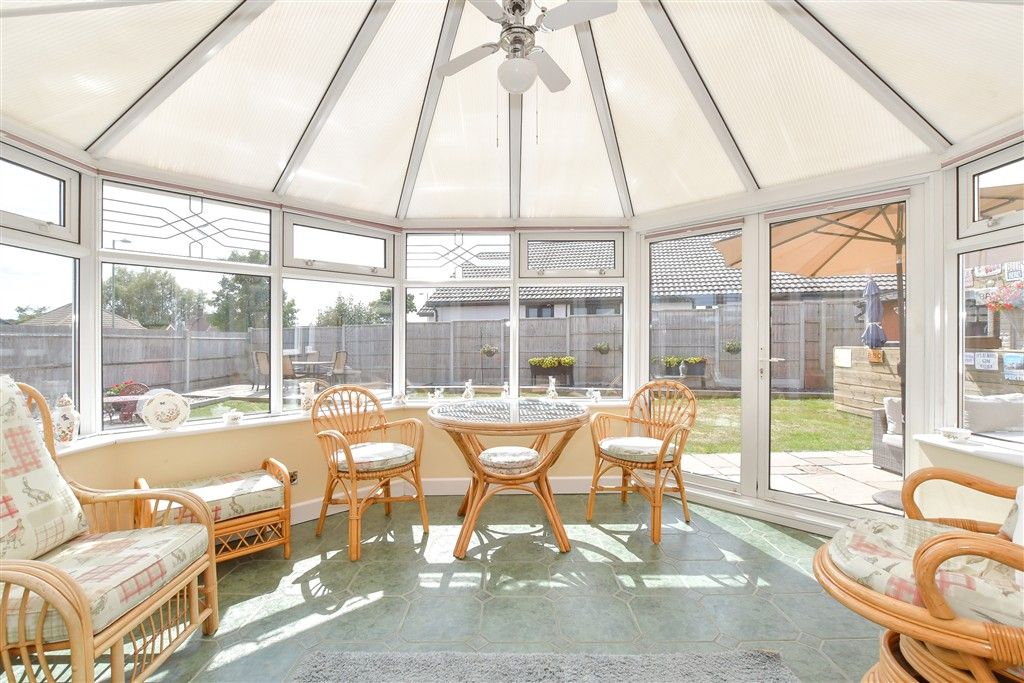 Property photo 1 of 15 Conservatory