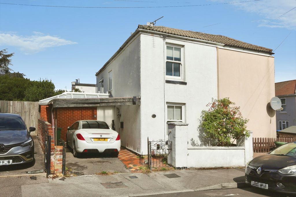 Property photo 1 of 20 Pbox-Img.Jpg
