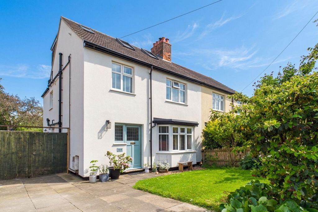 Property photo 1 of 37 143 Coleridge Road