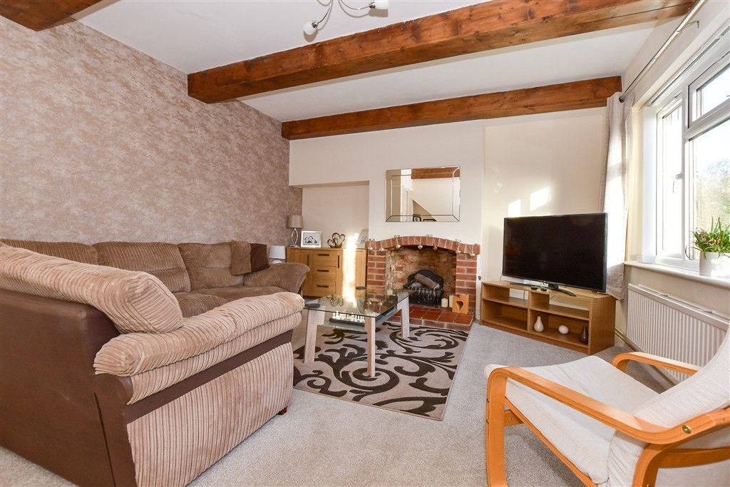 Property photo 1 of 16 Lounge