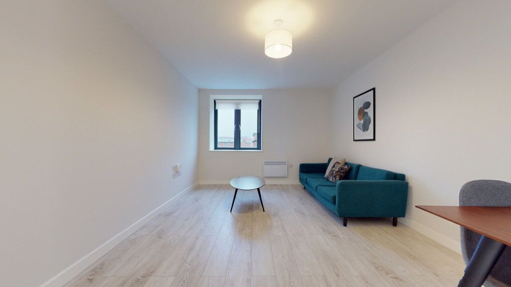 Property photo 1 of 16 Living Room