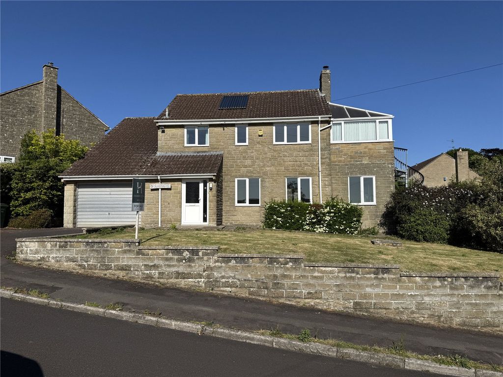 Property photo 1 of 17 Picture No. 01