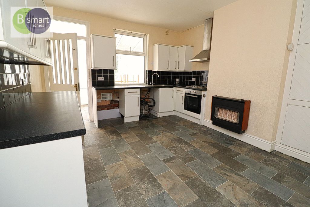 Property photo 2 of 10 Img_4754