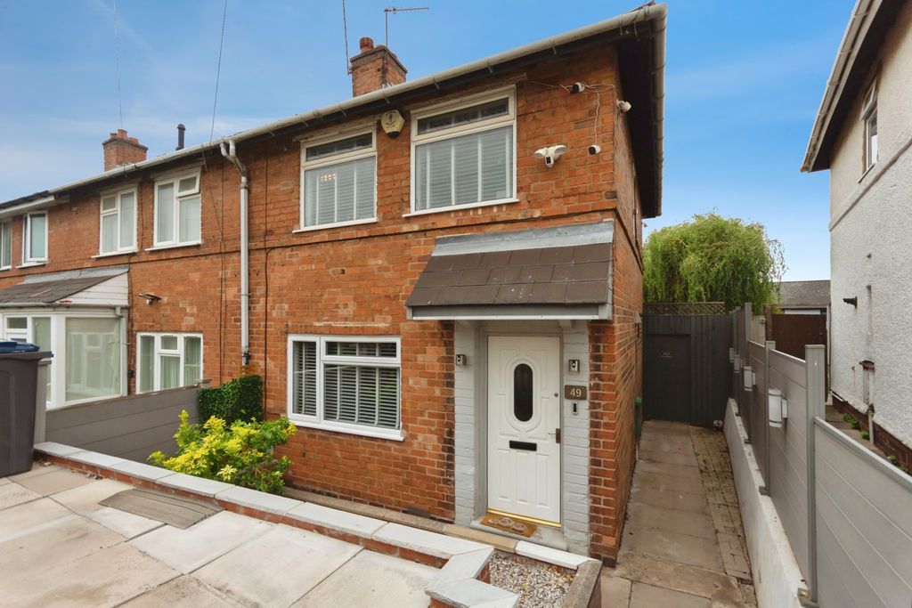 Property photo 2 of 19 Pbox-Img.Jpg