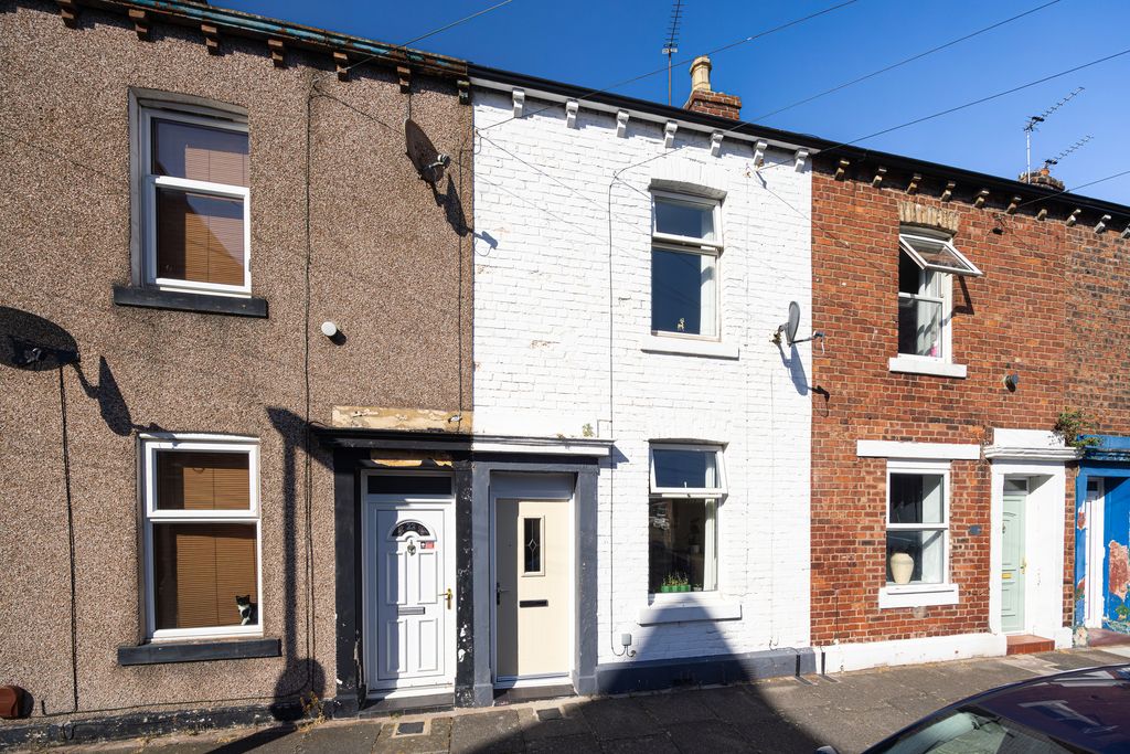 Property photo 1 of 15