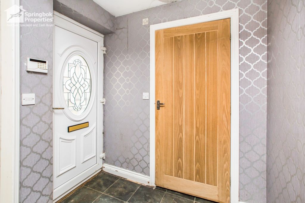 Property photo 2 of 19 Image 1